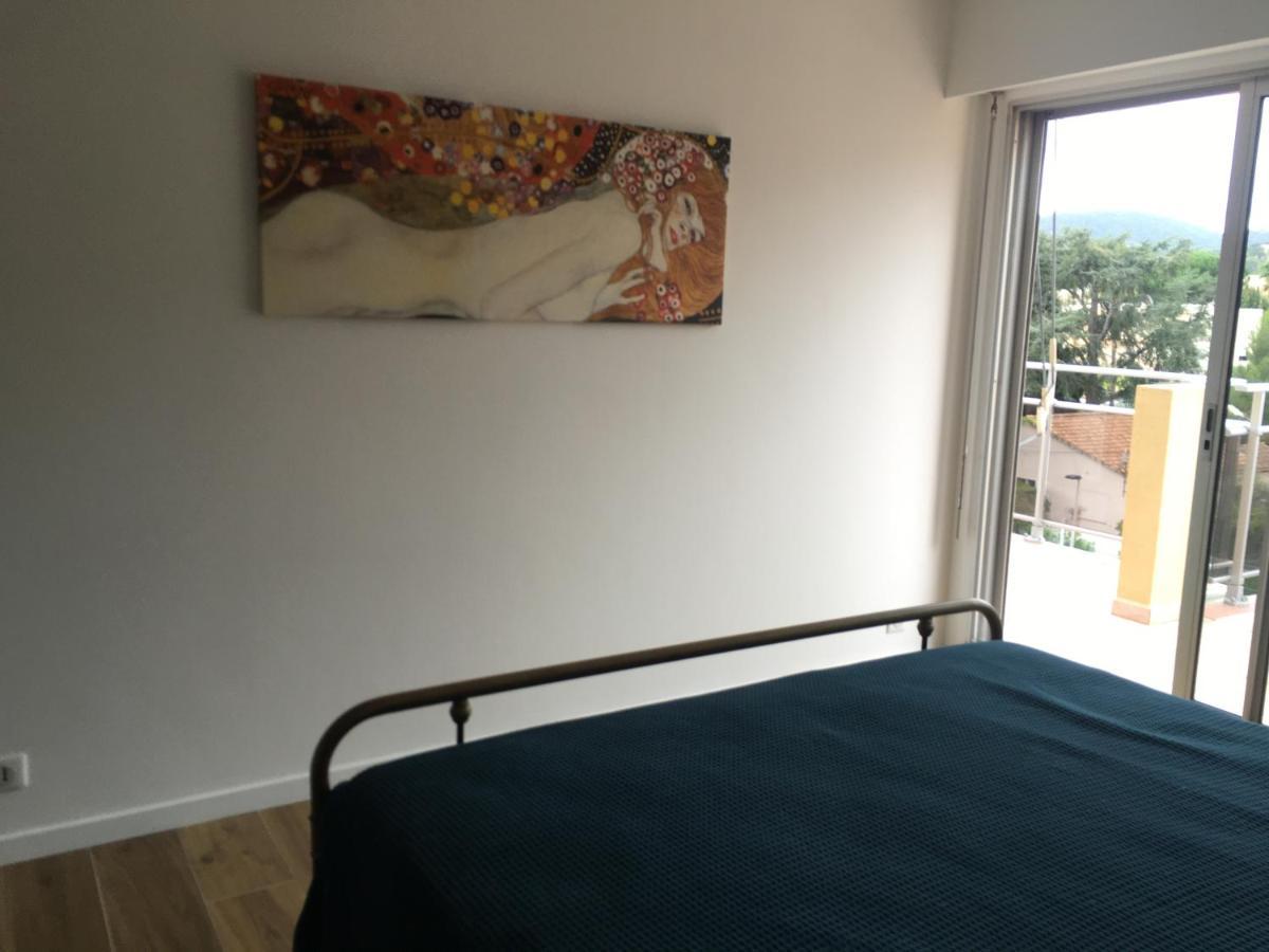 Appartement Deux Pieces , Climatise, Terrase, Cavalaire Zewnętrze zdjęcie